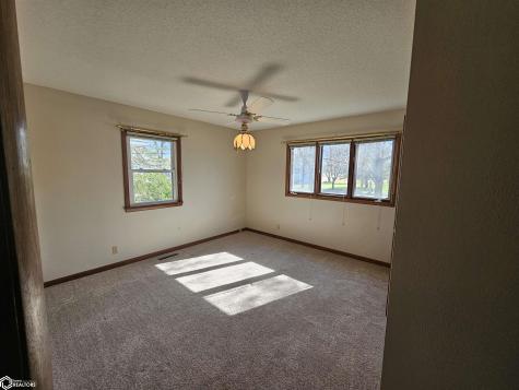 204 S Main Street Greene IA 50636