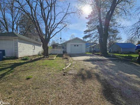 204 S Main Street Greene IA 50636