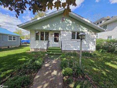 204 S Main Street Greene IA 50636