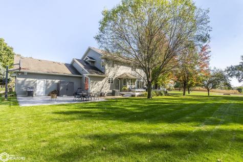 6 Deer Creek Court Mason City IA 50401