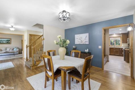 6 Deer Creek Court Mason City IA 50401