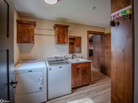 105 Maple Court Lake Mills IA 50450