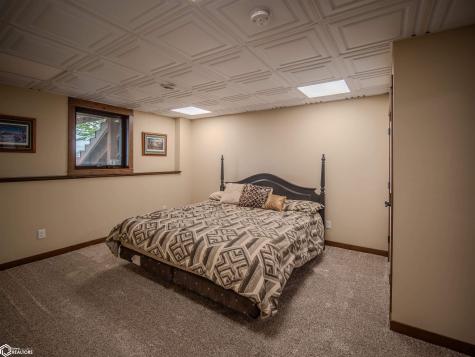 105 Maple Court Lake Mills IA 50450