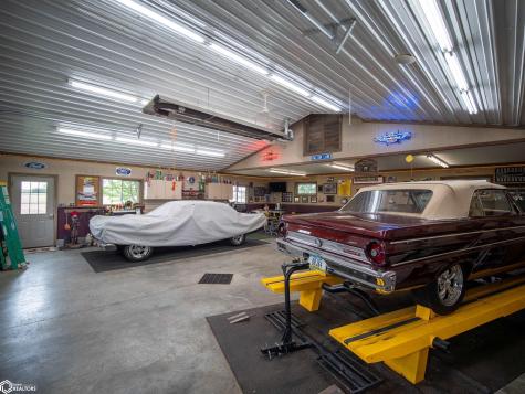 105 Maple Court Lake Mills IA 50450