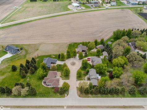 105 Maple Court Lake Mills IA 50450