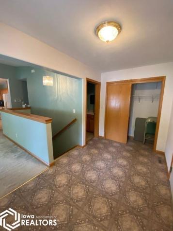 340 Bush Avenue Garner IA 50438