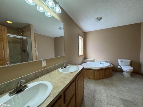 15127 Dove Circle Clear Lake IA 50428