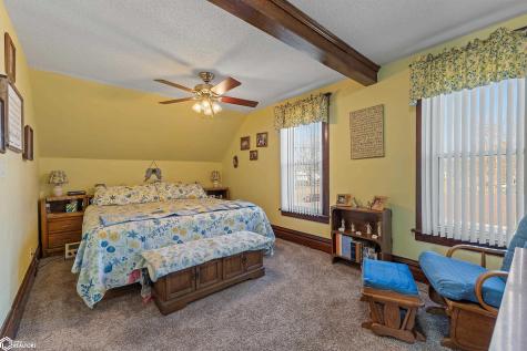 204 E Walnut Street Manly IA 50456