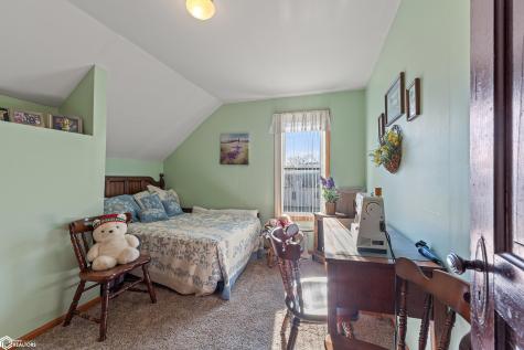 204 E Walnut Street Manly IA 50456