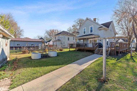 204 E Walnut Street Manly IA 50456