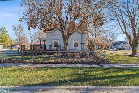 204 E Walnut Street Manly IA 50456