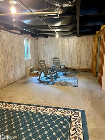1831 Page Avenue Clarion IA 50525