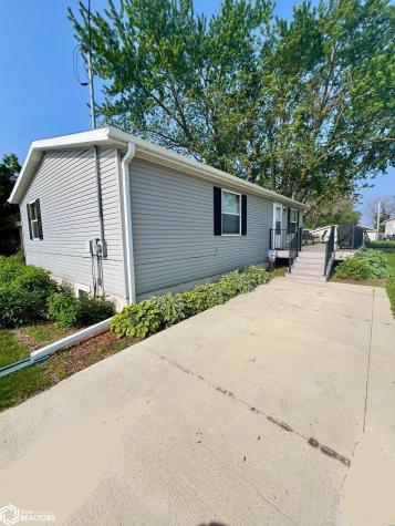 1831 Page Avenue Clarion IA 50525