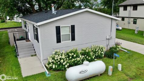1831 Page Avenue Clarion IA 50525