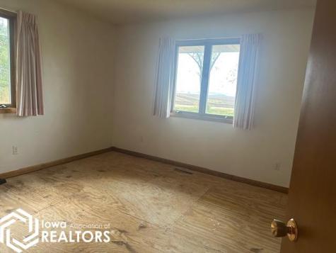 2575 Kent Avenue Britt IA 50423
