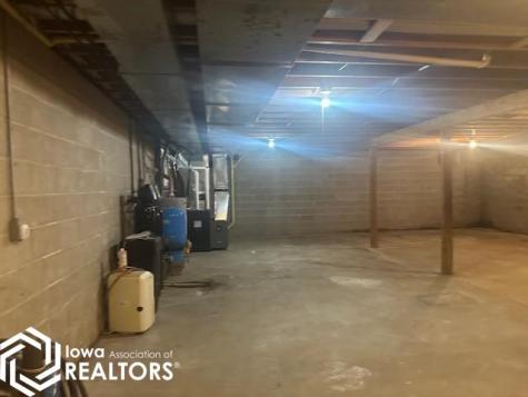 2575 Kent Avenue Britt IA 50423