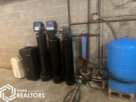 2575 Kent Avenue Britt IA 50423