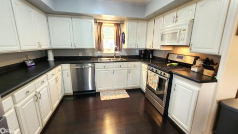 722 S Garfield Avenue Mason City IA 50401