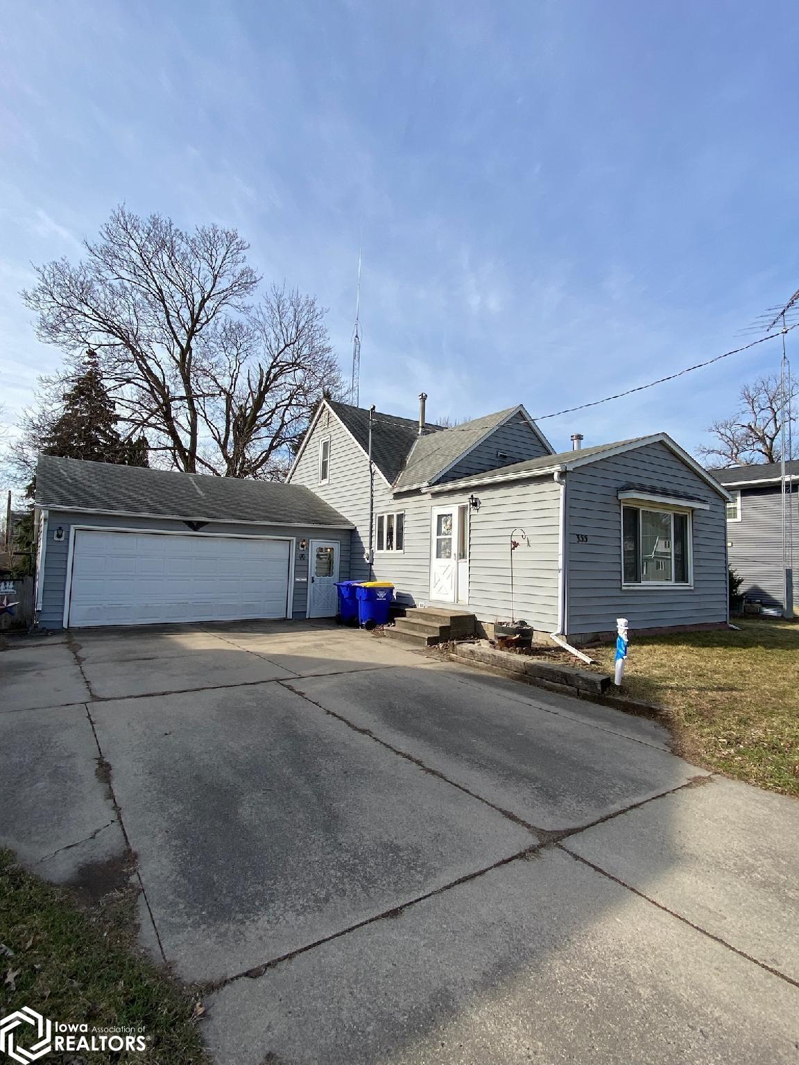 355 W 7th Street Garner IA 50438