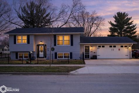 811 9th Street NW Mason City IA 50401