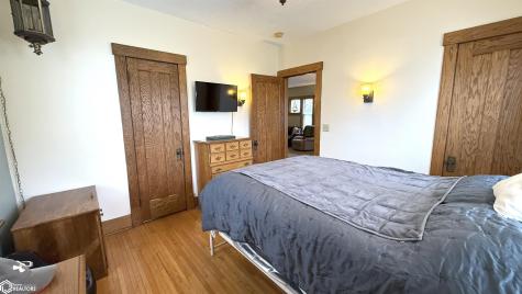 125 4th Street NW Mason City IA 50401