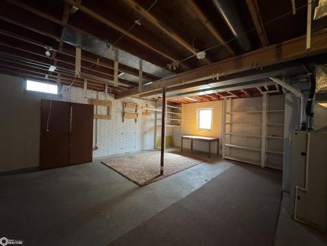 1909 Main Avenue Clear Lake IA 50428