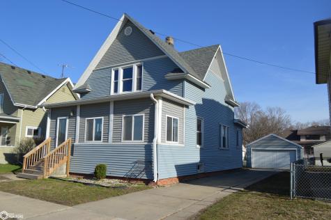308 12th Street NW Mason City IA 50401