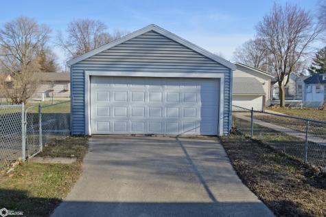 308 12th Street NW Mason City IA 50401