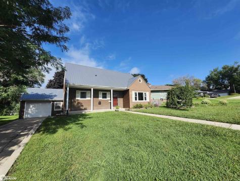 806 Forest Drive Forest City IA 50436