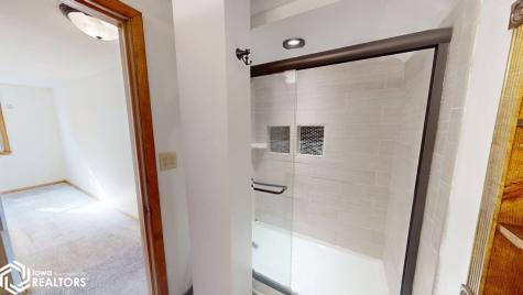 806 Forest Drive Forest City IA 50436