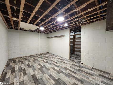 806 Forest Drive Forest City IA 50436