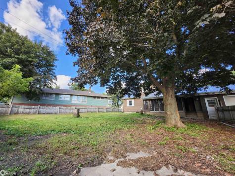 806 Forest Drive Forest City IA 50436