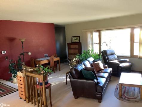 1620 Quail Avenue Hampton IA 50441