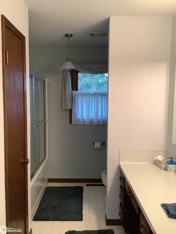 1620 Quail Avenue Hampton IA 50441