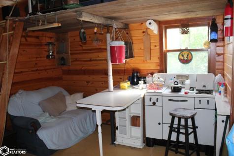 2215 200th Street Garner IA 50438