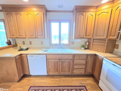 225 Jamestown Road Mason City IA 50401