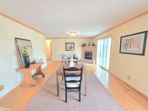 225 Jamestown Road Mason City IA 50401