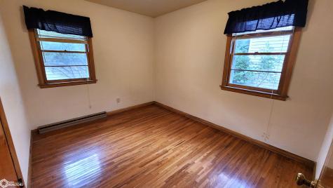 212 S Ohio Avenue Mason City IA 50401