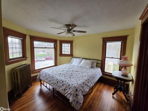 809 2nd Avenue N Clear Lake IA 50428