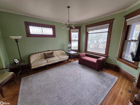 809 2nd Avenue N Clear Lake IA 50428
