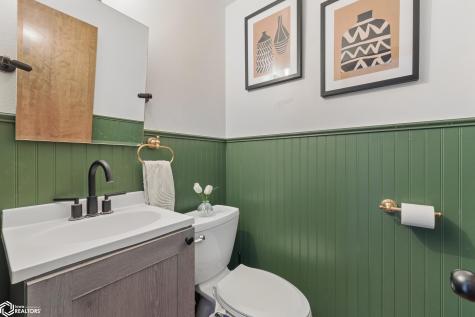 1773 Springview Drive Mason City IA 50401