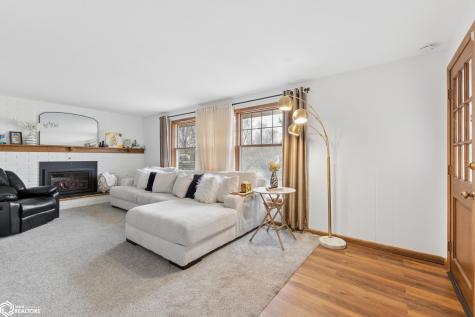 1773 Springview Drive Mason City IA 50401
