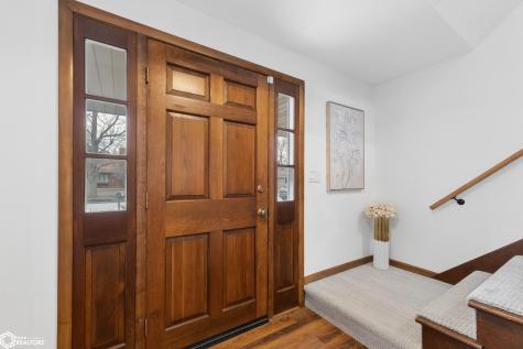 1773 Springview Drive Mason City IA 50401