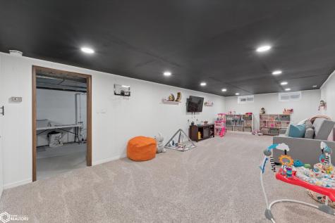 1773 Springview Drive Mason City IA 50401