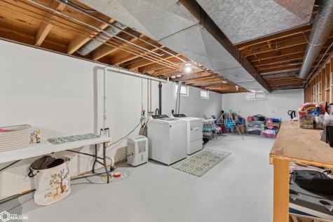 1773 Springview Drive Mason City IA 50401
