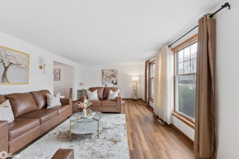 1773 Springview Drive Mason City IA 50401