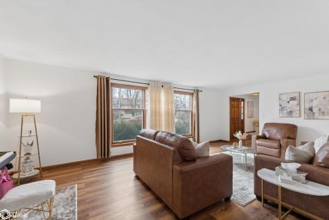 1773 Springview Drive Mason City IA 50401