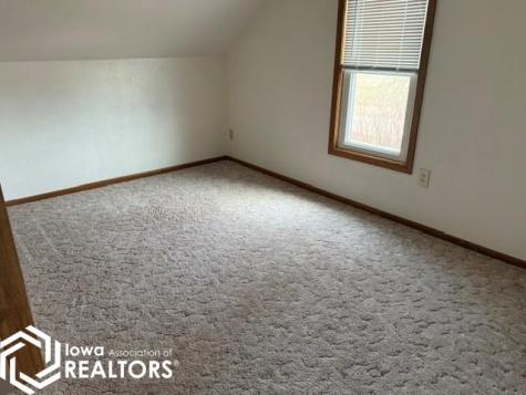 1317 E Commercial Street Algona IA 50511