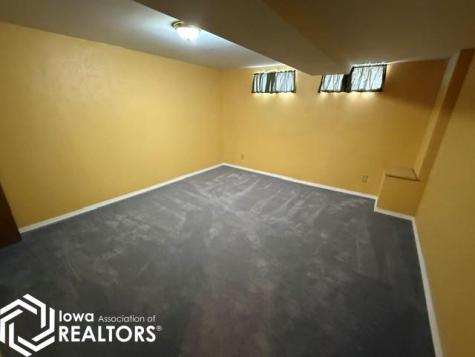 1317 E Commercial Street Algona IA 50511
