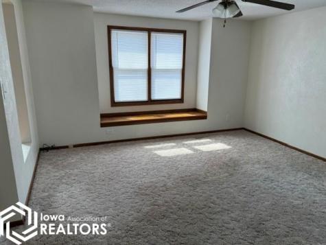 1317 E Commercial Street Algona IA 50511